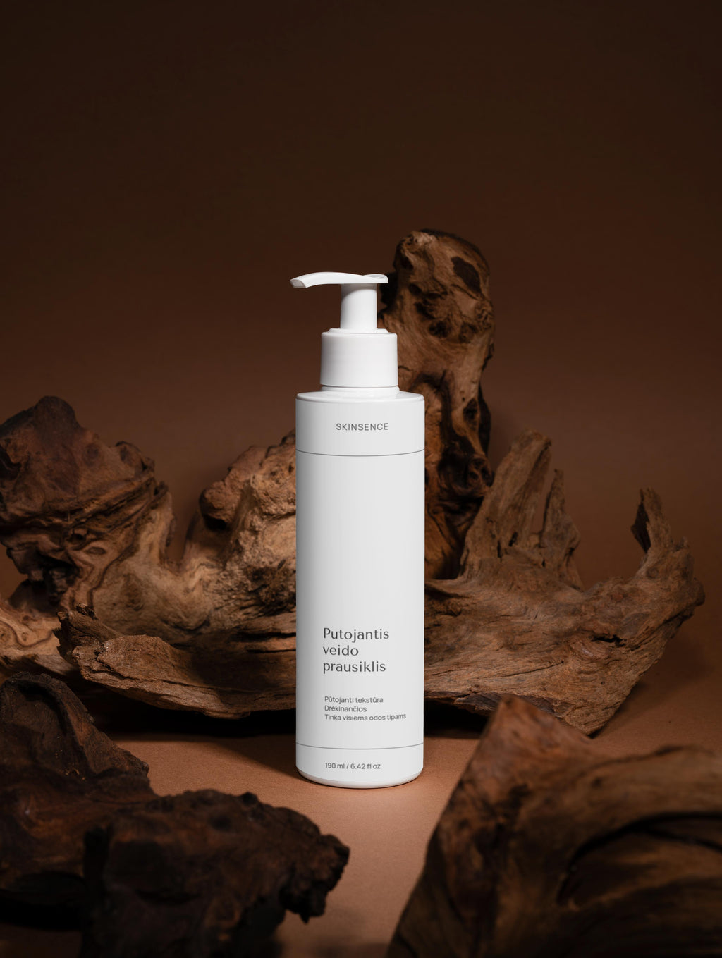 Putojantis veido prausiklis - 190ml